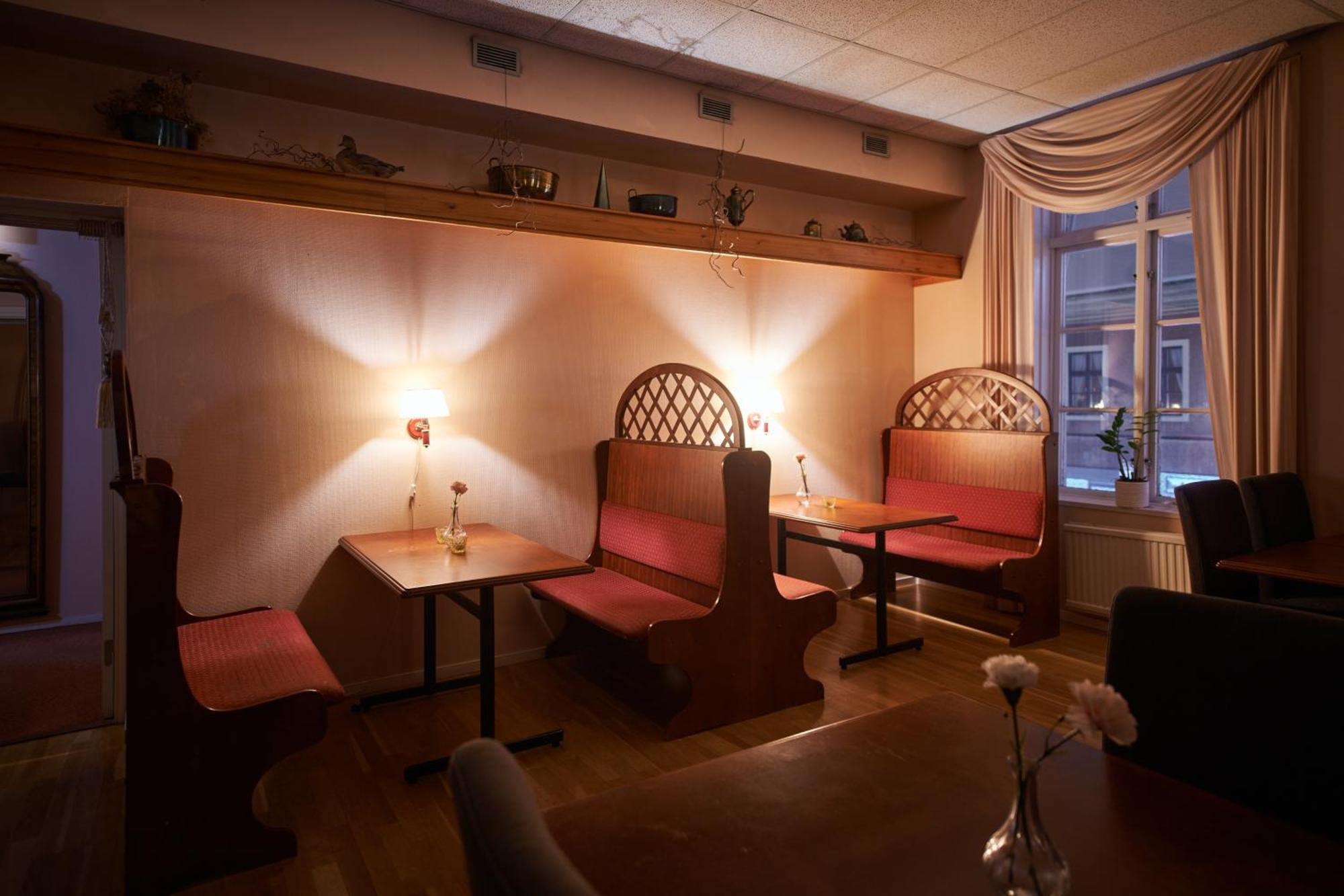 Hotell Laeckoe Lidkoping Exterior photo